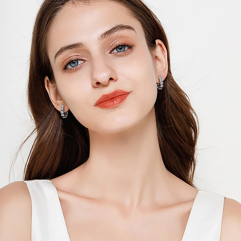 Women'S Emo Accessories - ต่างหูห่วงโมอิสซาไนต์ 4 มม. สุดหรูสำหรับผู้หญิง ฐานเงินแท้ 925