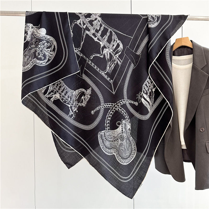 Accessories Brand For Women - Black Horse Wool Silk Blend ผ้าพันคอ