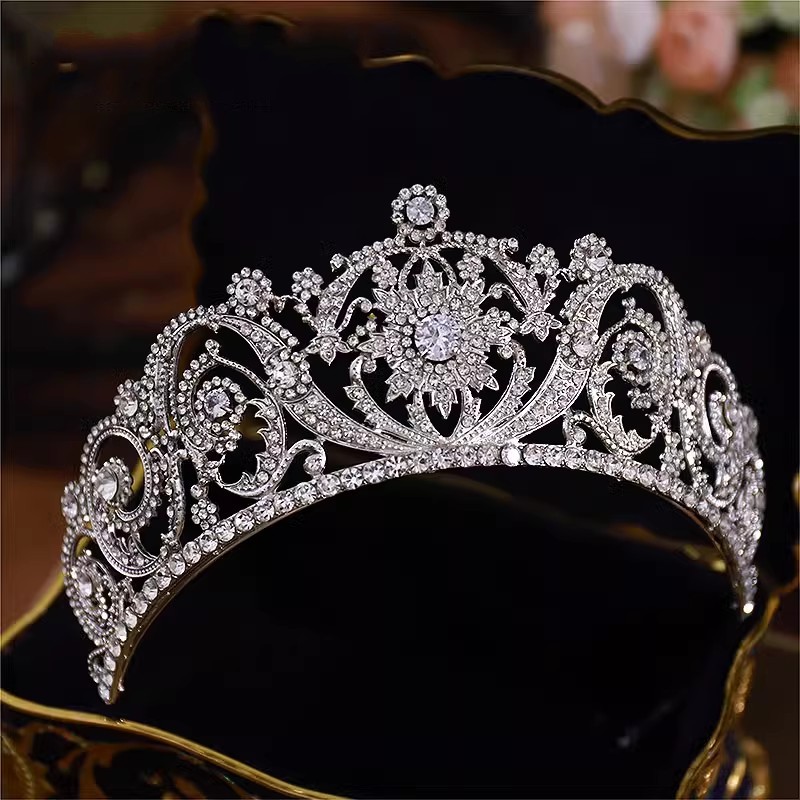มงกุฎเพทายทรงลูกบาศก์สำหรับเจ้ - Women Jewelry Accessories For Black Dress บทวิจารณ์และราคา
