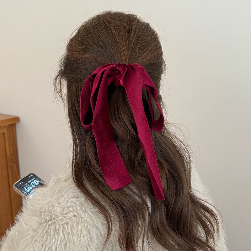 ที่รัดผมกำมะหยี่สีแดงดำน่ารัก  - Hair Tie Velvet บทวิจารณ์และราคา