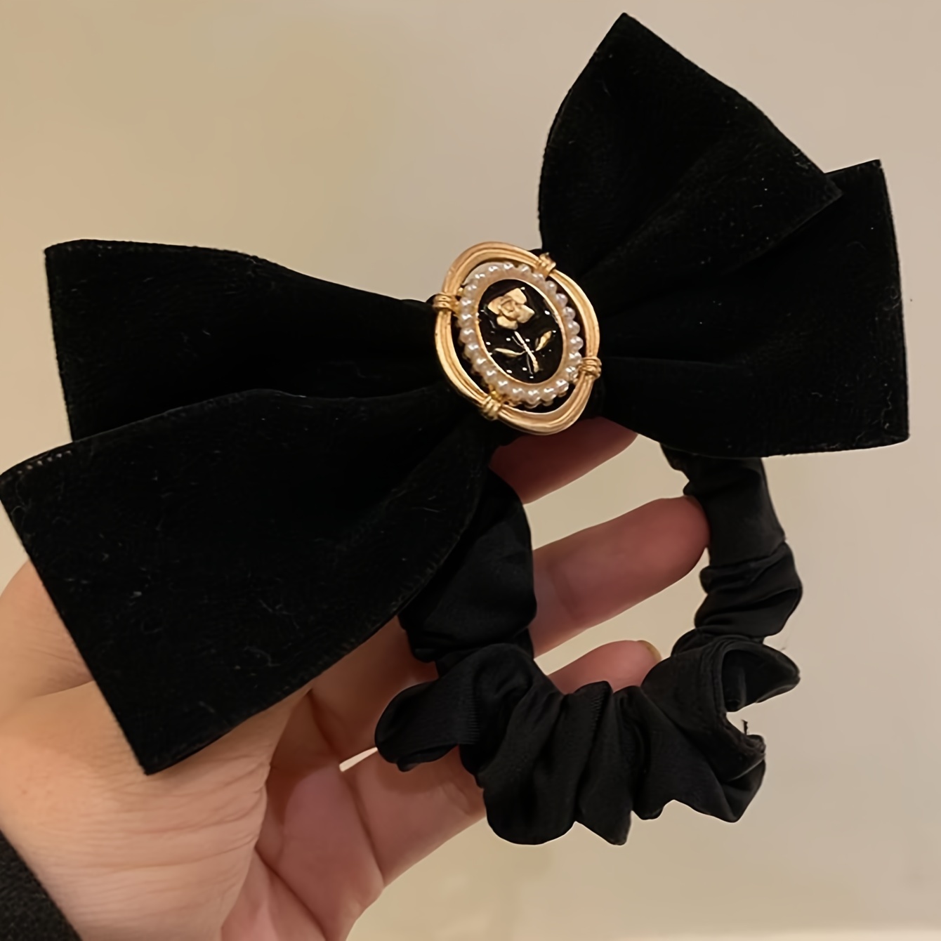 Elegant กํามะหยี่โบว์ผม Tie Go - Hair Tie Velvet บทวิจารณ์และราคา